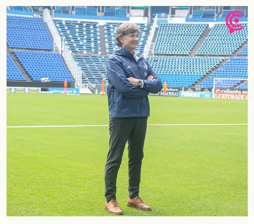 Presentan a Hernán Cristante como Director Técnico del Club Puebla
