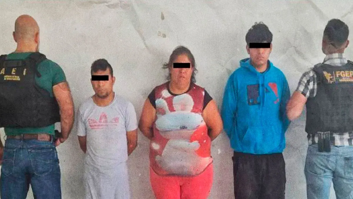 Vinculan a proceso a presuntos responsables por homicidio calificado en Galaxia Bosques de Manzanilla, Puebla