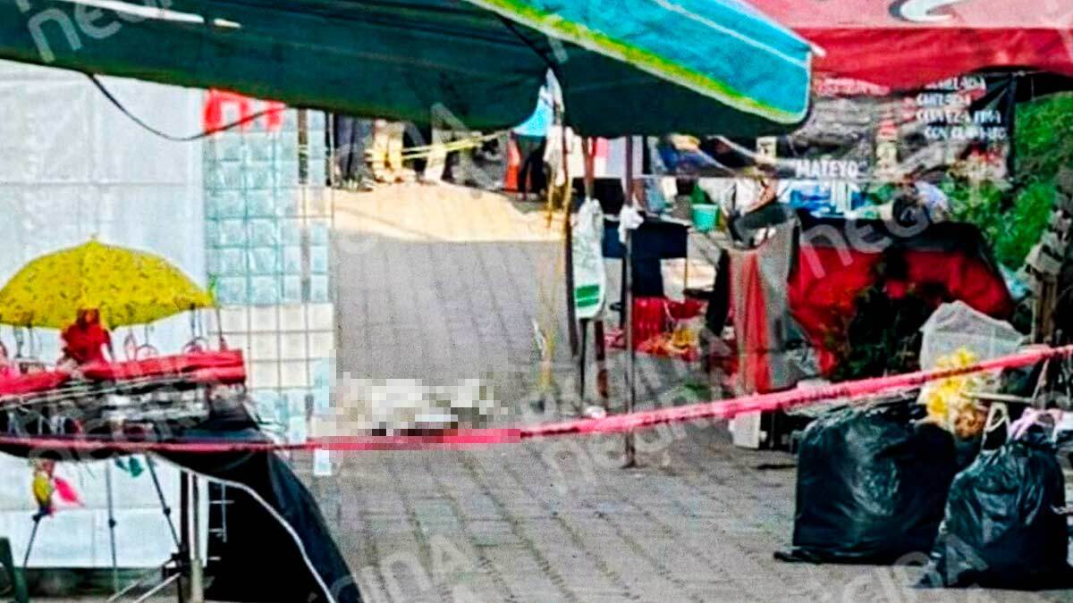 Adulto mayor murió por paro cardiorrespiratorio en la Feria del Chile en Nogada, en San Andrés Calpan