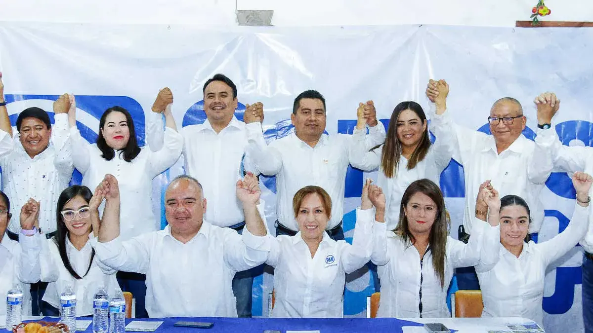 Lupita Leal arranca campaña por la dirigencia municipal del PAN Puebla