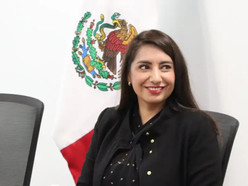 Reconocen en Congreso a jóvenes destacados en distintas áreas