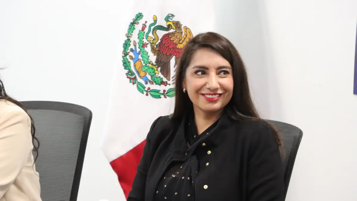 Reconocen en Congreso a jóvenes destacados en distintas áreas