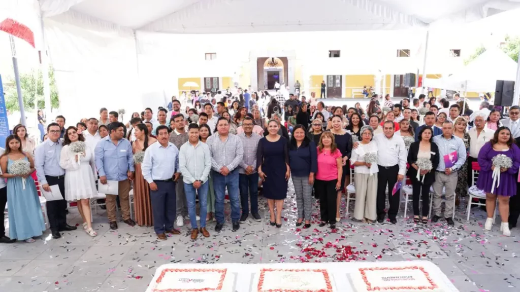 Fortalece Lupita Cuautle núcleo familiar con jornada de bodas gratuitas