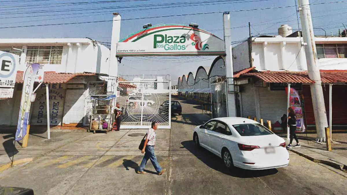 Comité interino de Plaza Los Gallos, responsable de disputas y cobros ilegales de espacios comerciales