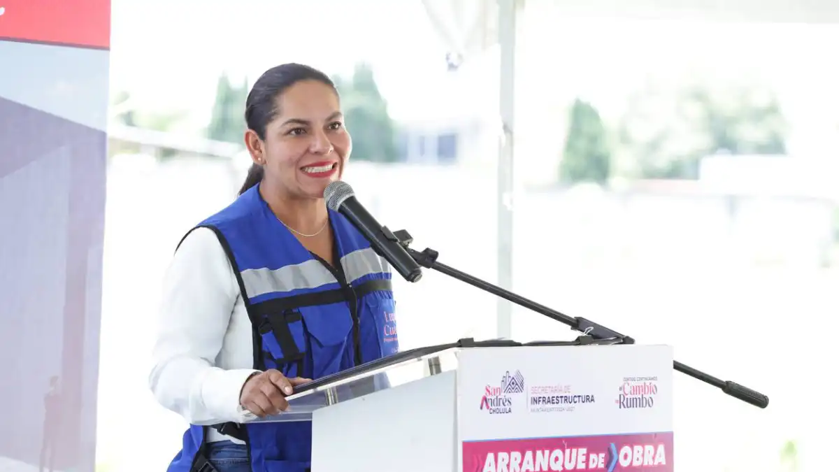 Arranca Lupita Cuautle obra de adoquinamiento y servicios en San Rafael Comac
