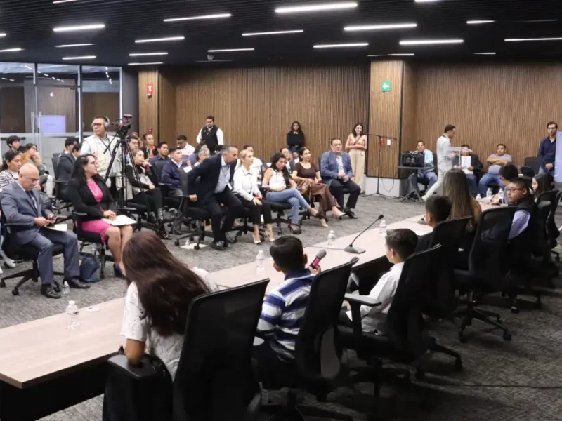 Realiza Congreso del Estado Conversatorio “Opinna Sin Etiquetas”