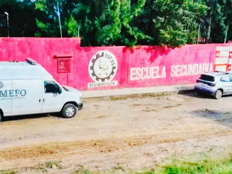 Trabajador muere tras caer desde dos metros mientras realizaba mantenimiento en escuela de La Resurrección, Puebla
