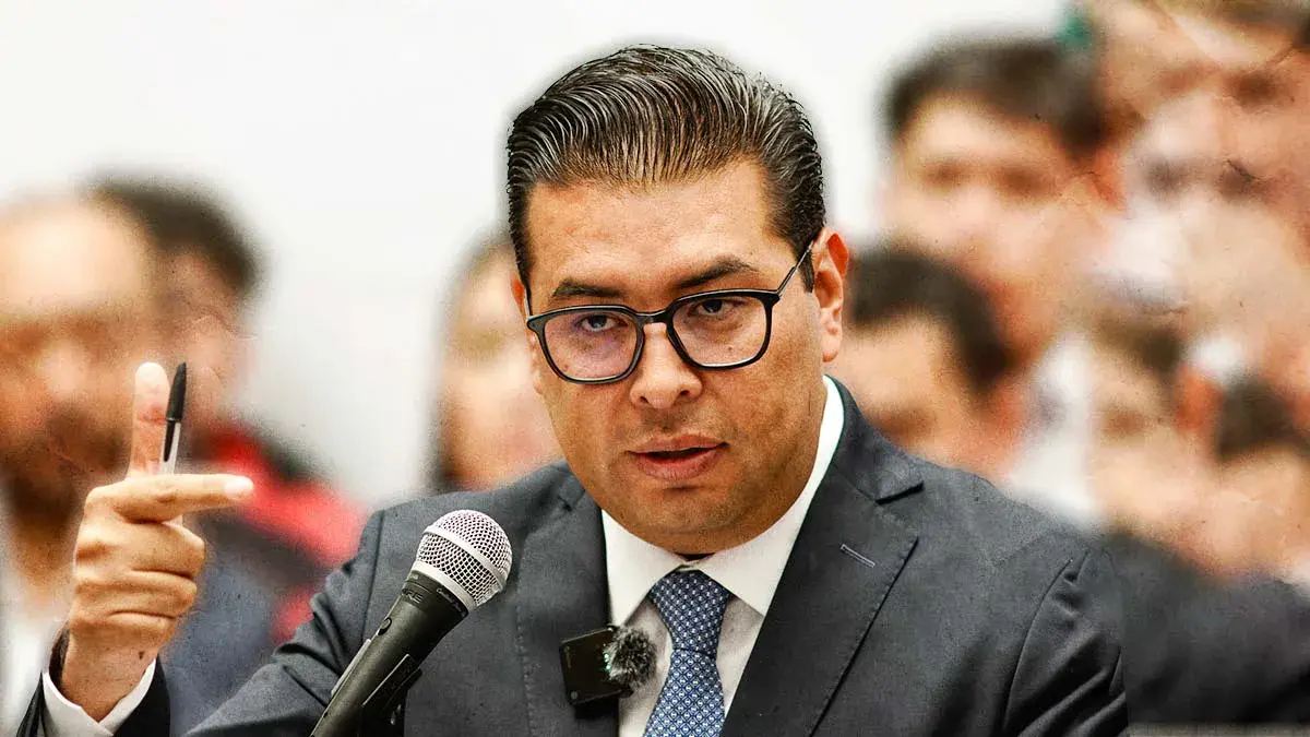 Néstor Camarillo logró colarse a la Mesa Directiva del Senado