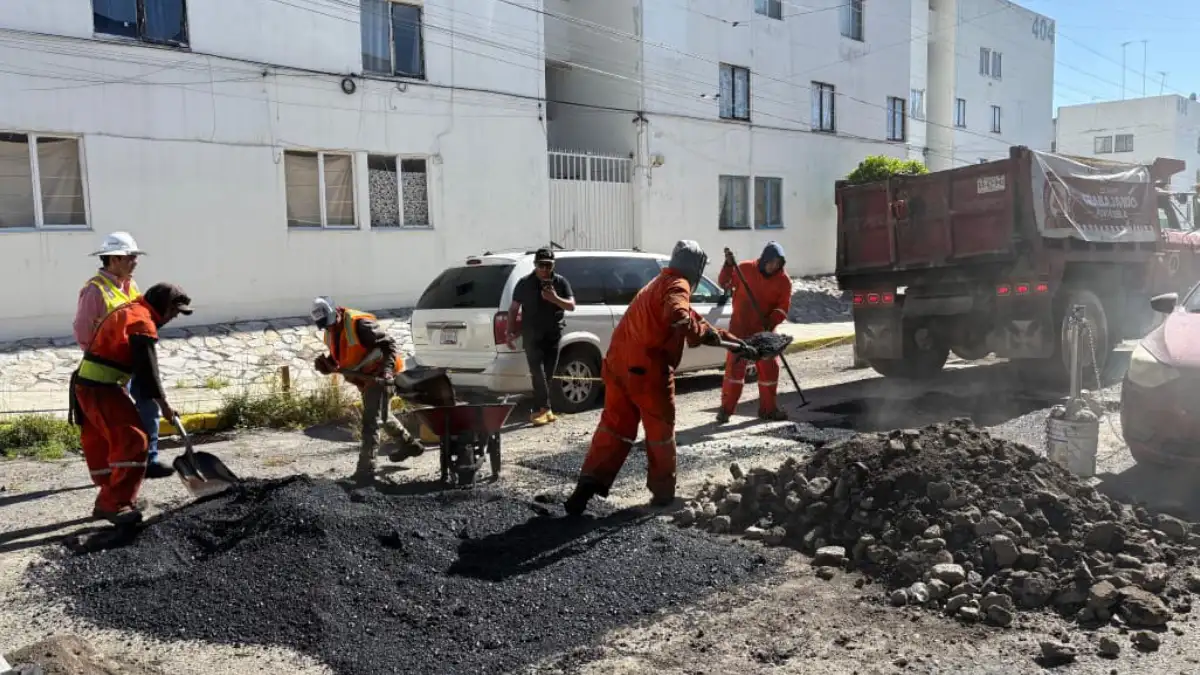 Atiende Gobierno de la Ciudad vialidades y calles de la Margarita