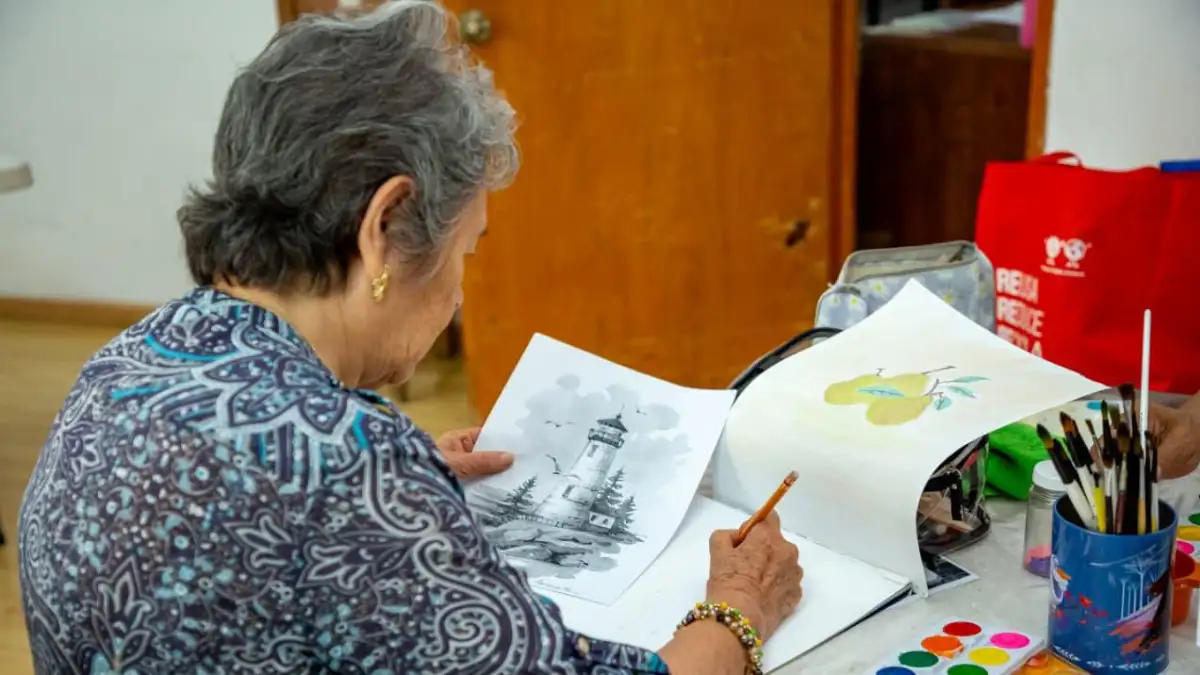 Fomenta SMDIF el desarrollo integral y salud de las personas adultas mayores