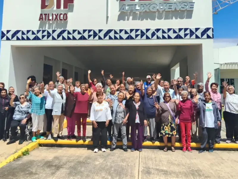 Con compromiso y cariño, la presidenta Ariadna Ayala fortalece la atención a adultos mayores en el DIF Atlixco