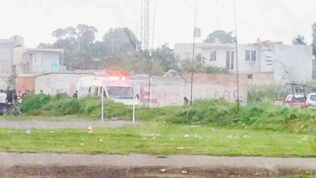 Hombre es asesinado a balazos en campos deportivos de San Martín Texmelucan, Puebla