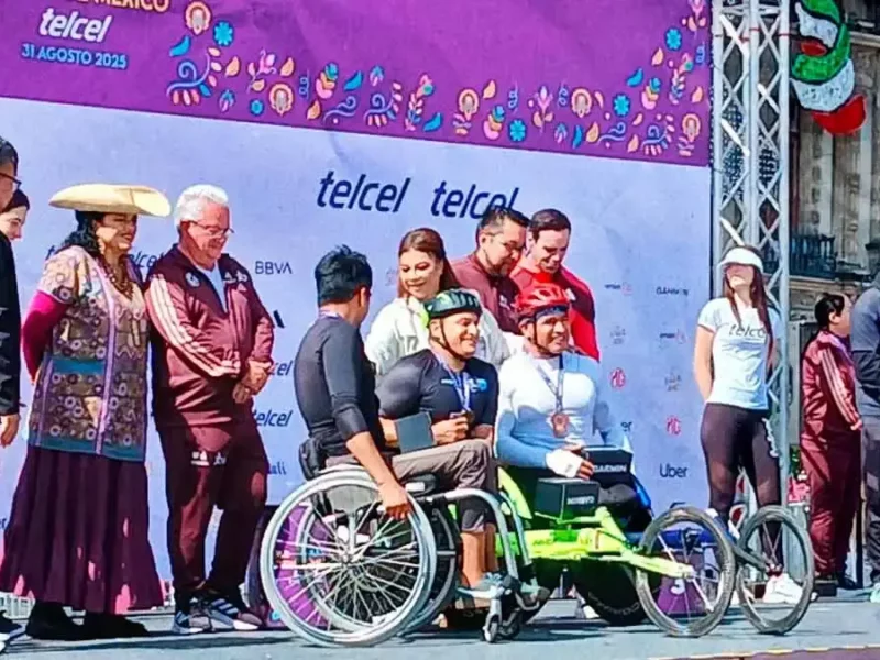 Atletas poblanos ganan en el Maratón de la CDMX en la categoría de silla de ruedas