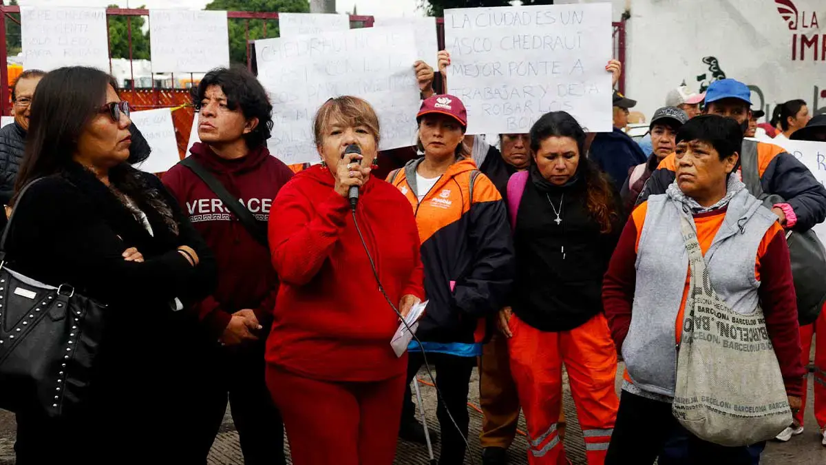 Ayuntamiento de Puebla promete pago de bonos a “naranjitas” tras bloqueo de Bulevar Valsequillo