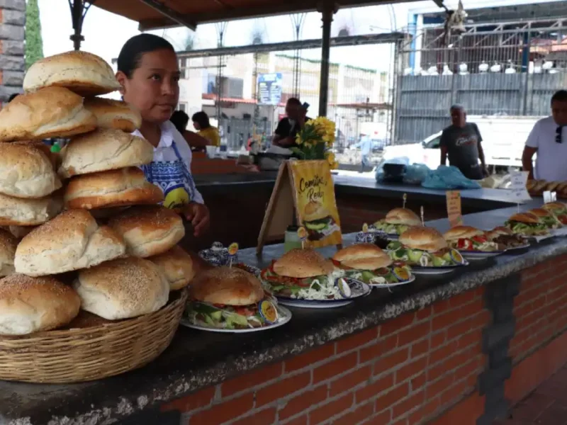 Ariadna Ayala anuncia que Atlixco será sede del Festival de la Cemita Poblana 2025