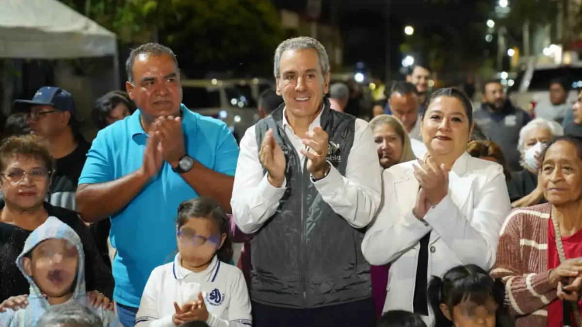 Inaugura Pepe Chedraui modernización de luminarias LED en la cabecera auxiliar de San Baltazar Campeche