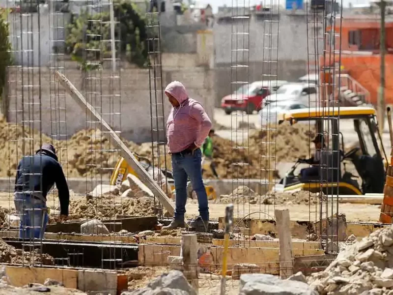 Ayuntamiento de Puebla espera licitación para construir casas de afectados por explosión en Xochimehuacán 