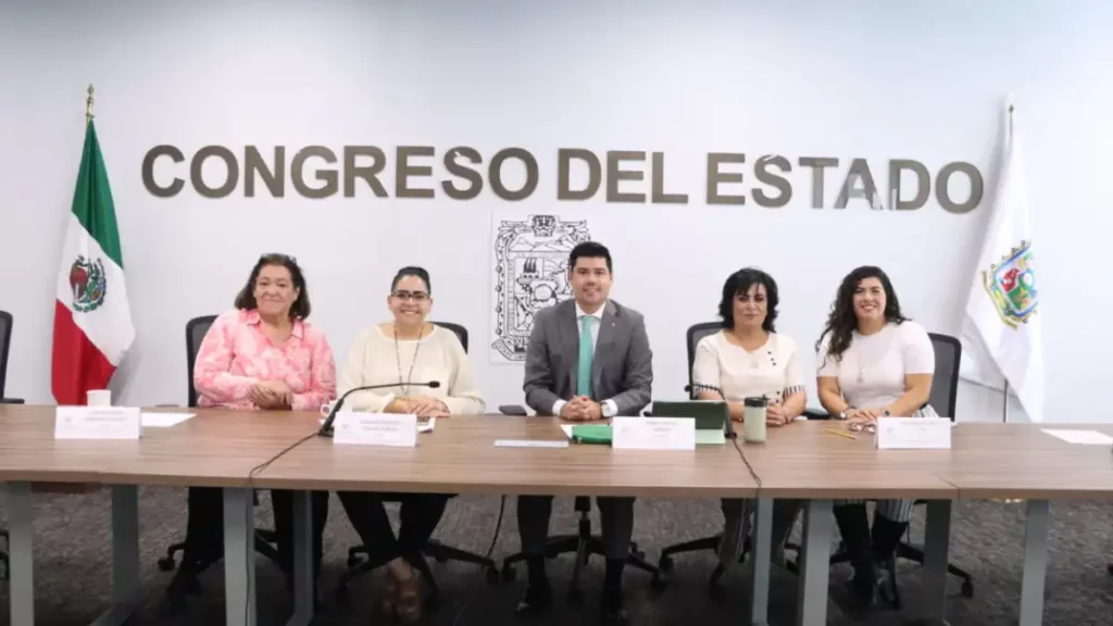 Aprueban en Comisión del Congreso exhorto para la rehabilitación y ampliación de parques y jardines