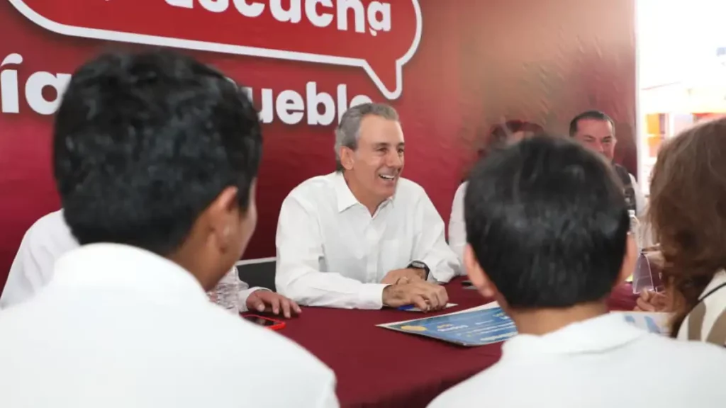 Lleva Pepe Chedraui “La Capital Te Escucha” a San Jerónimo Caleras