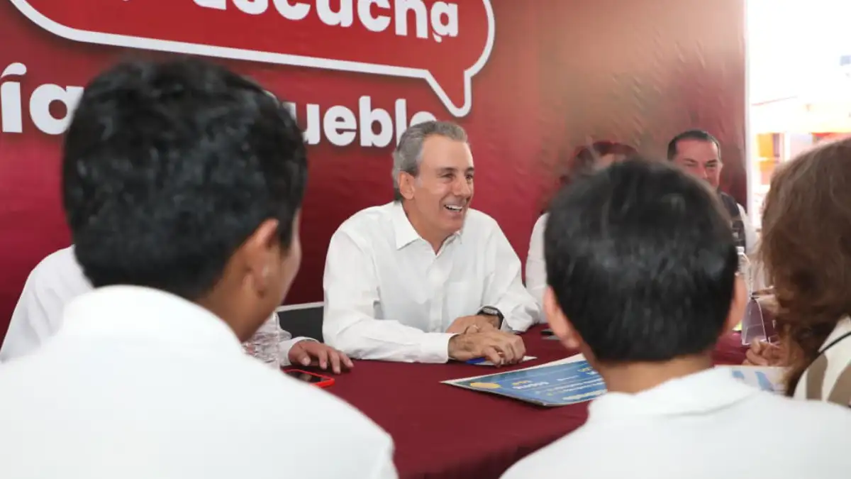 Lleva Pepe Chedraui “La Capital Te Escucha” a San Jerónimo Caleras