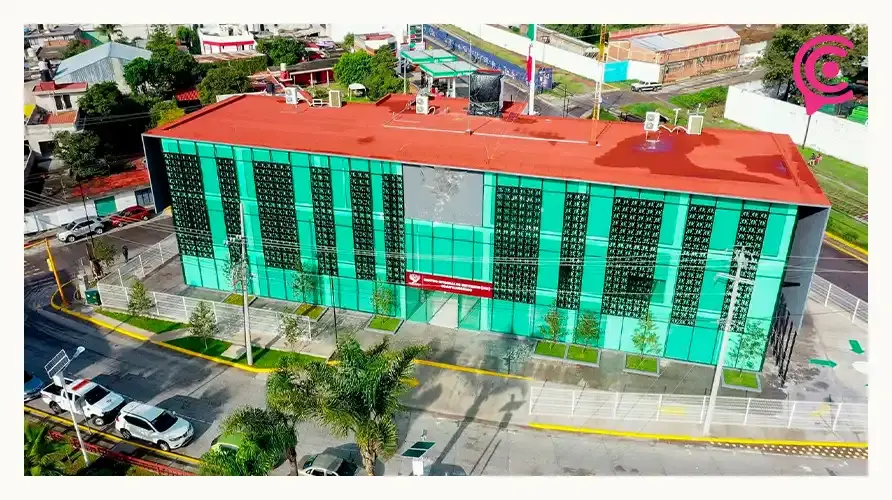 CIS Cuautlancingo colapsa por falta de mantenimiento; trabajadores evacúan de emergencia