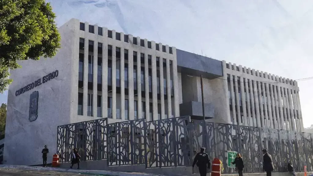 Proponen desde el Congreso de Puebla la creación del “Fondo de Orfandad”