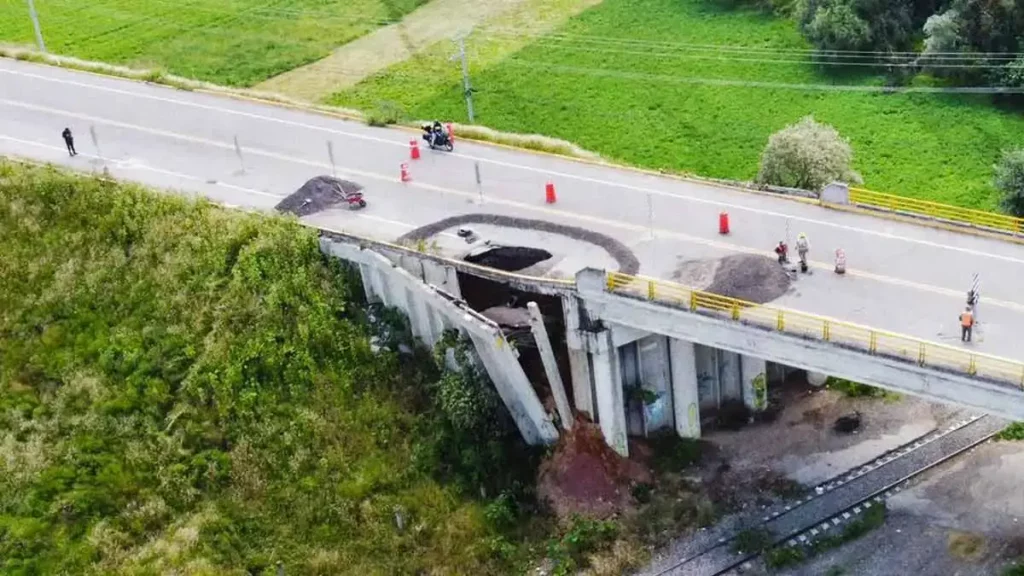 Secretaría de Infraestructura determina cierre del puente vehicular del Aeropuerto Internacional Hermanos Serdán en Huejotzingo