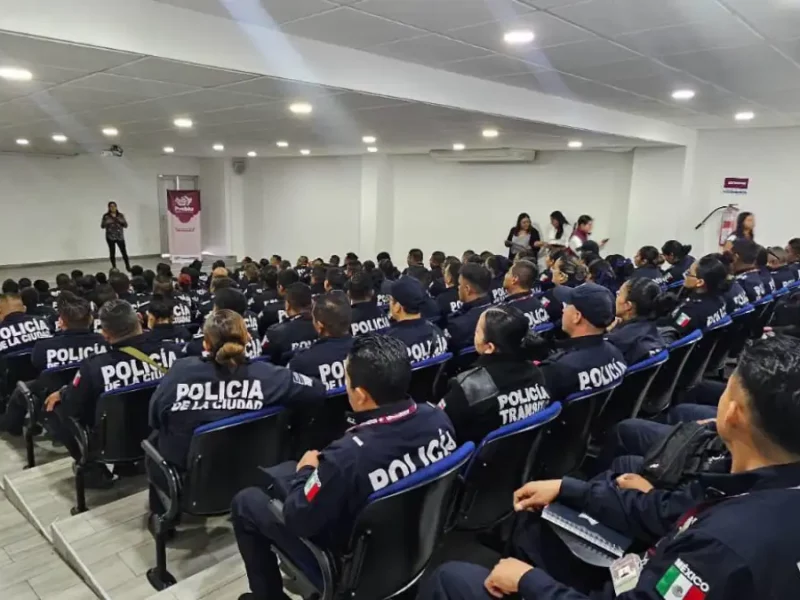 Gobierno de la Ciudad capacita a policías en aplicación de órdenes de protección a niñas, adolescentes y mujeres