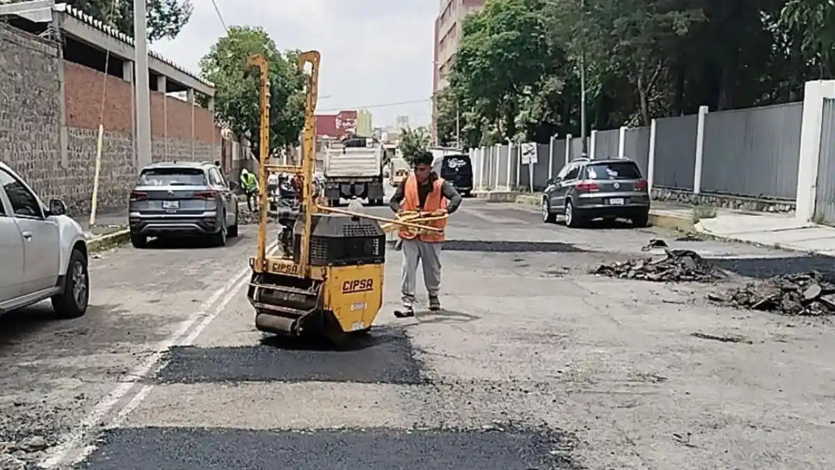 Campaña Capitalina Bacheando Puebla: optimiza la movilidad de las y los poblanos