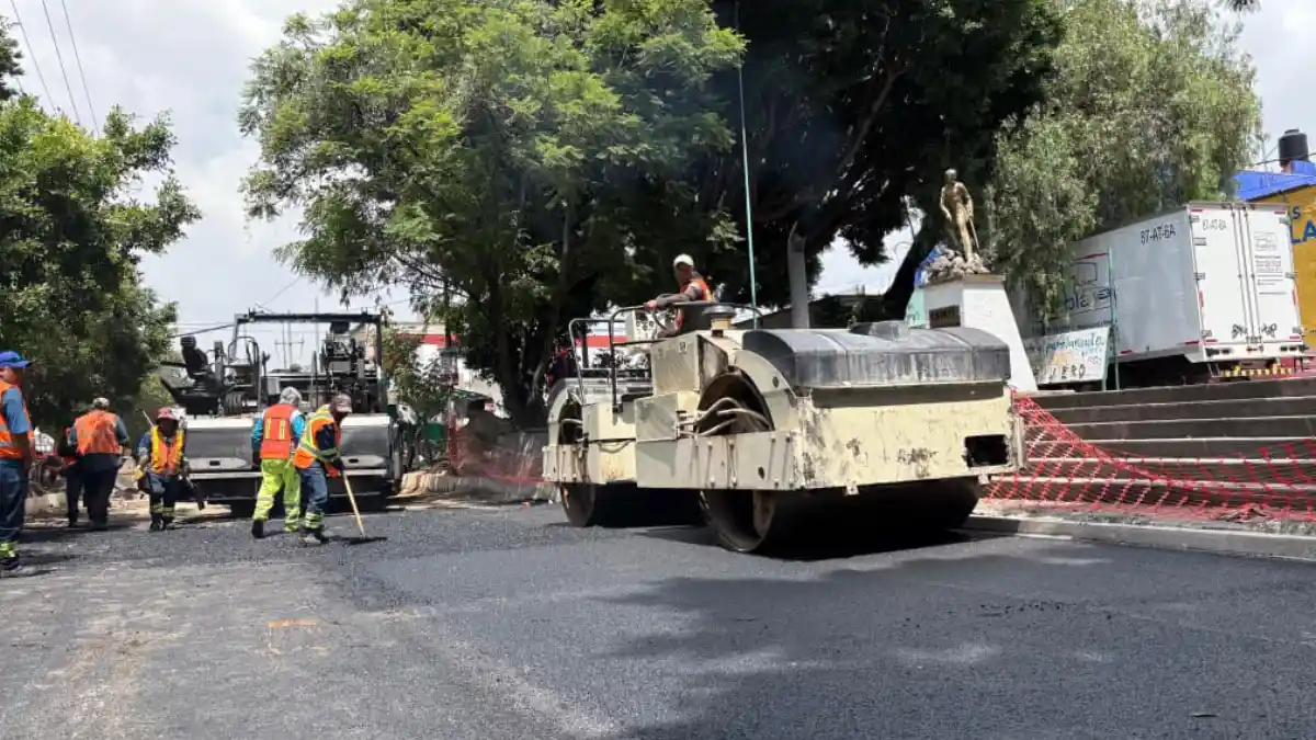 Avanza Gobierno de la Ciudad con rehabilitación vial en avenida 11 Oriente