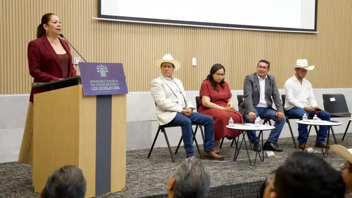 Puebla, estratégica en tránsito de ganado del sur, sureste del país, señalan en Congreso