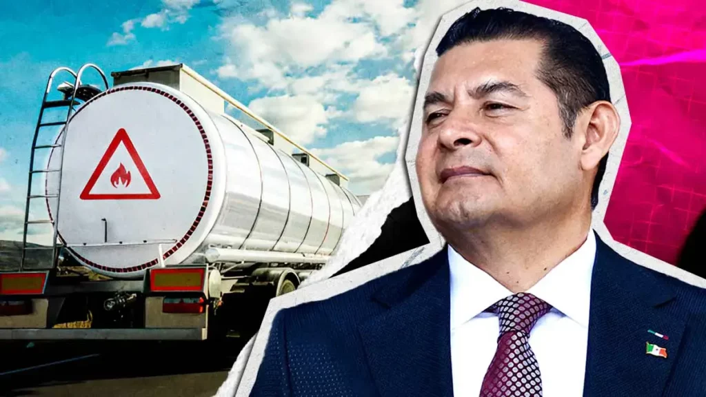 Gobierno de Puebla anuncia medidas para evitar explosiones de pipas de gas