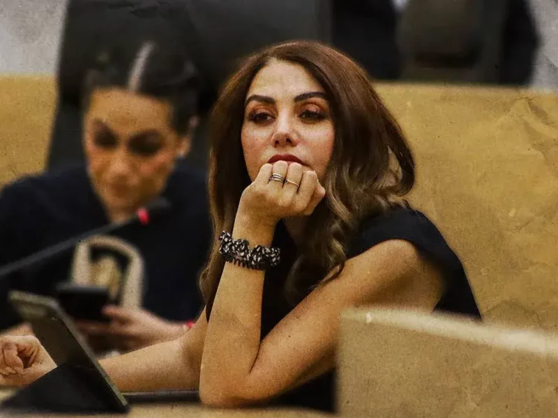 Corren a diputada Nay Salvatori de asamblea de Morena en San Sebastián Tepalcatepec 