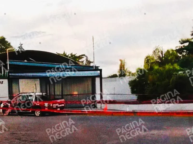 Comando armado ejecuta a policía municipal y hiere a otra uniformada en Tepeaca, Puebla