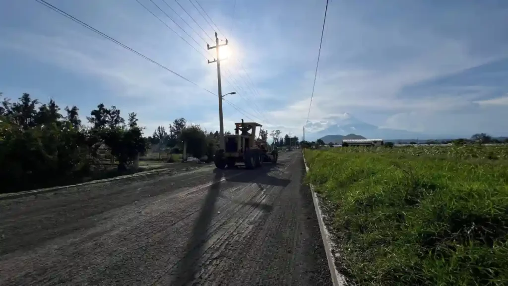 Ariadna Ayala inicia obra histórica y de justicia social en la nueva colonia Rancho Gamboa