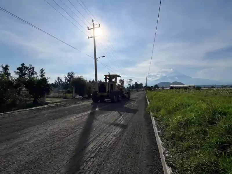 Ariadna Ayala inicia obra histórica y de justicia social en la nueva colonia Rancho Gamboa