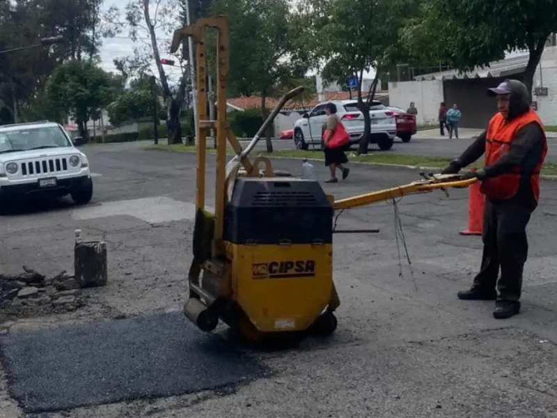 Campaña Capitalina Bacheando Puebla: mejora la seguridad vial en la ciudad