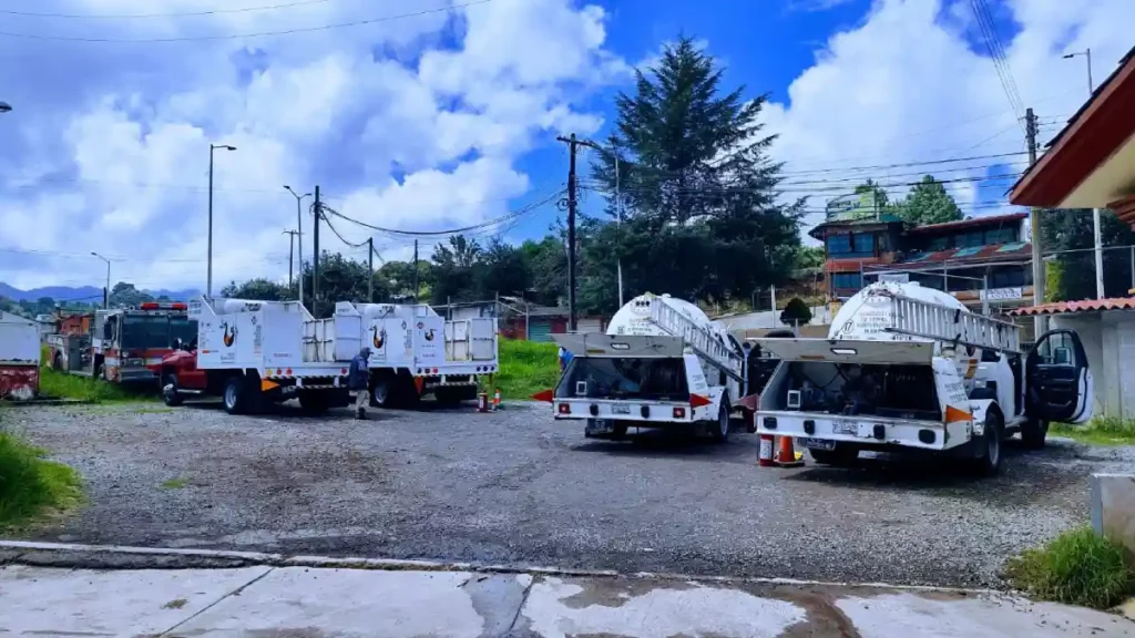 Protección Civil de Zacatlán supervisa unidades de gas LP para garantizar seguridad de las familias