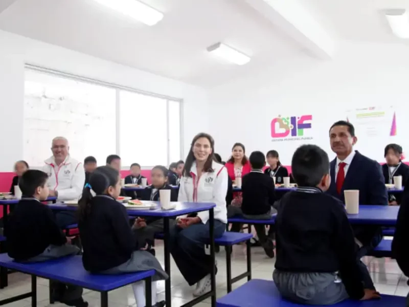 Inaugura MariElise Budib desayunador escolar en la Primaria Salvador Allende