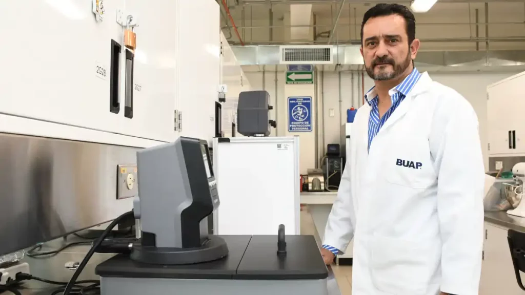 Investigadores BUAP generan pigmentos naturales para sustituir colorantes sintéticos