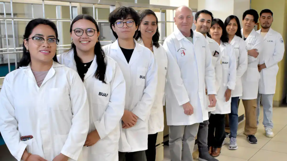 En la BUAP desarrollan nanomateriales como inhibidores bacterianos y compuestos anticancerígenos