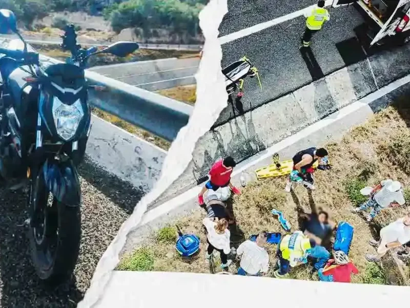 Pareja de motociclistas cae de un puente en Tehuacán; ella murió y él está grave