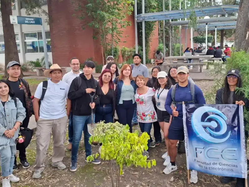 Raíces que nos unen: BUAP siembra ahuehuetes en Ciudad Universitaria