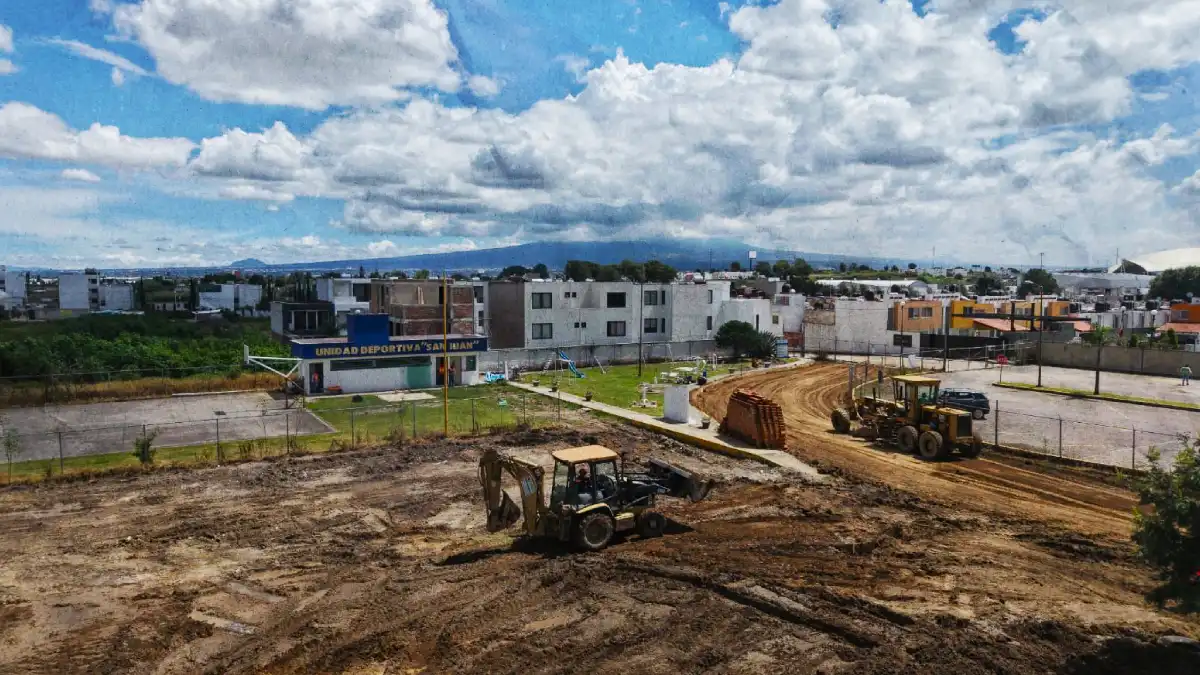 Supervisa Omar Muñoz avance de la rehabilitación del Complejo Deportivo San Juan