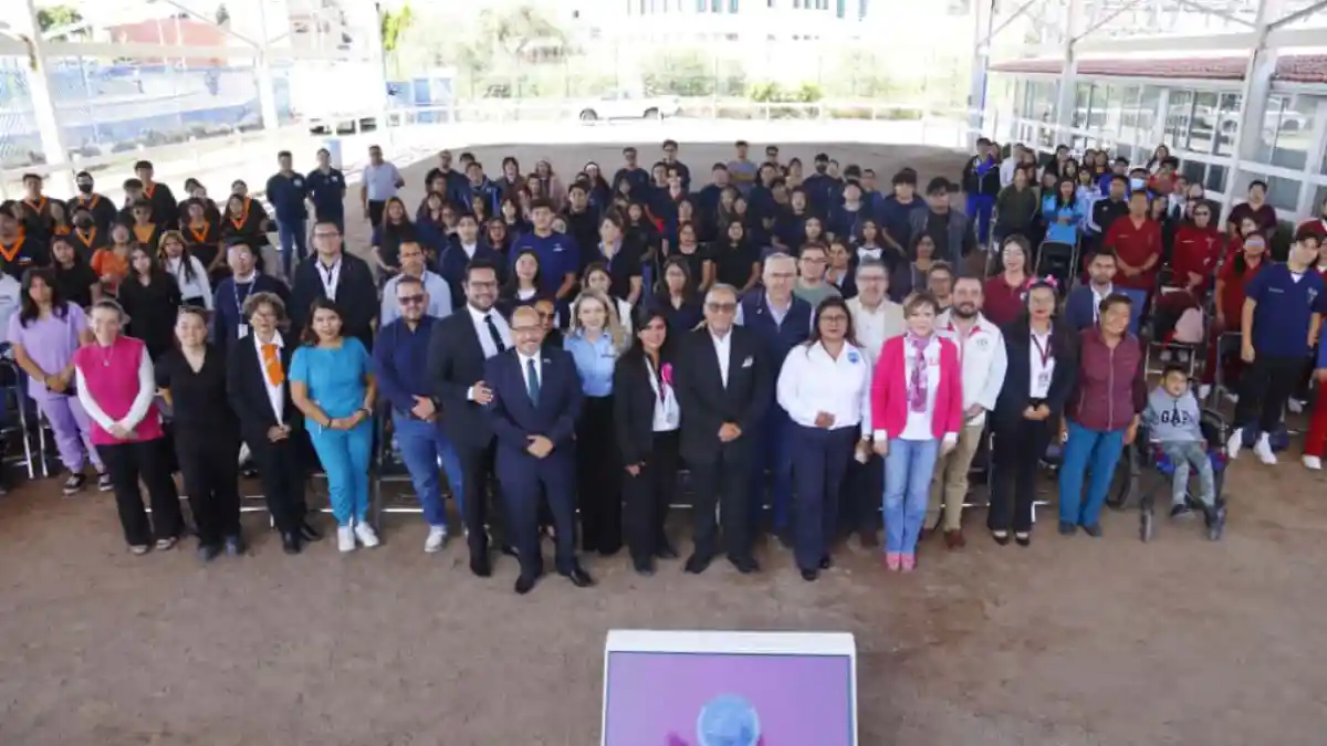 Firma SMDIF convenio de colaboración con Terapias Ecuestres México
