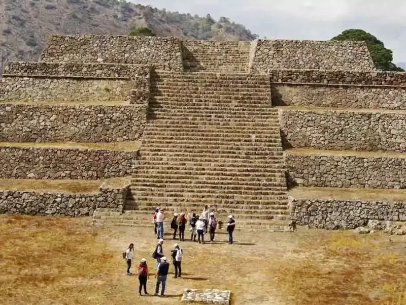 Gobierno de Puebla anuncia “La Ruta del Mundial” con viajes de CDMX a Cantona y Cholula