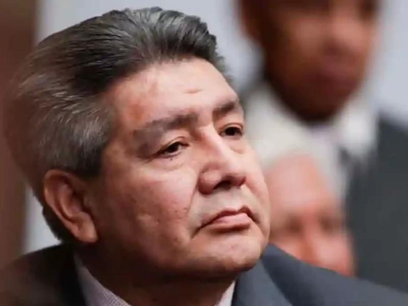 Perfilan salida de Víctor Hugo Domínguez de la Secretaría de Finanzas en Puebla