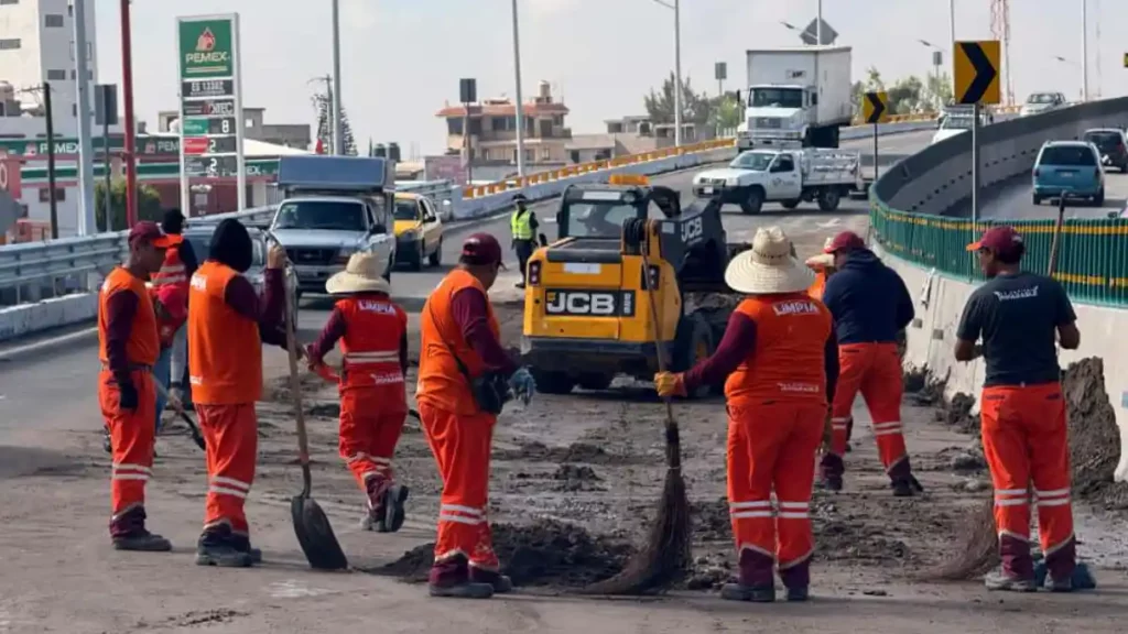 Refuerza OOSL acciones de limpia en la Central de Abasto por temporada de lluvias