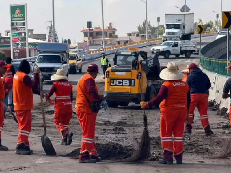 Refuerza OOSL acciones de limpia en la Central de Abasto por temporada de lluvias