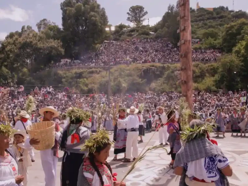 Encabeza Lupita Cuautle participación de San Andrés Cholula en el Festival Huey Atlixcáyotl 2025